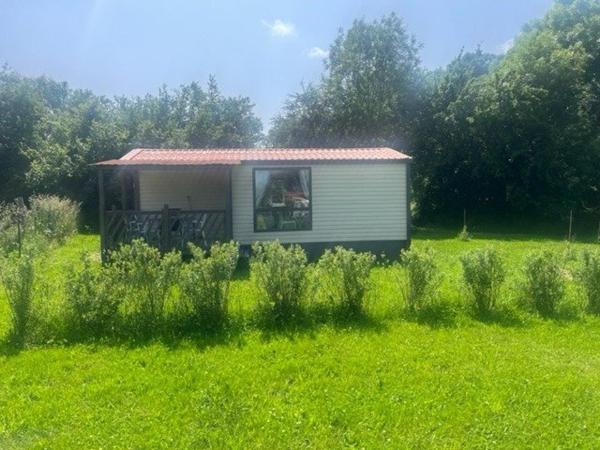 Terrain  constructible d'une superficie de 1853 m2