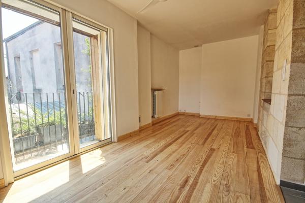 Bacalan, T3 de 50m² proche tramway B (Achard)