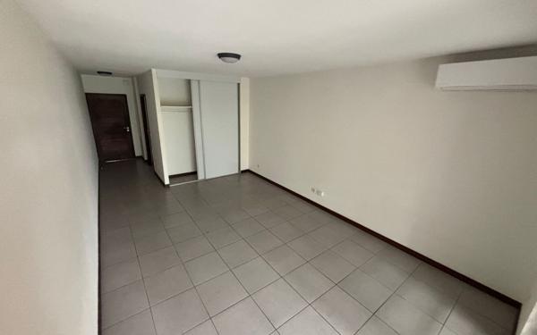 Appartement à louer    1 pièce • 28,83 m2 Cayenne