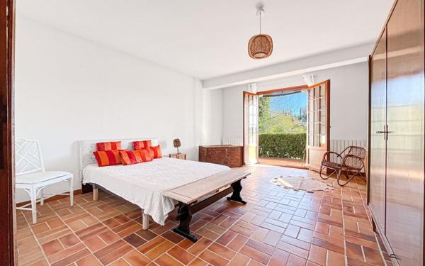 Maison à vendre    7 pièces •  La Colle-sur-Loup