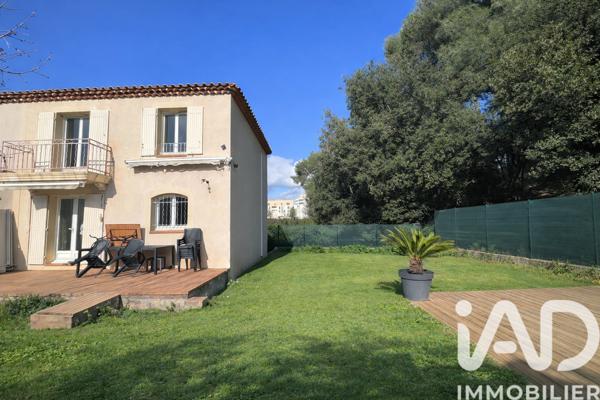 Maison à vendre 5 pièces 89 m² Marseille 11