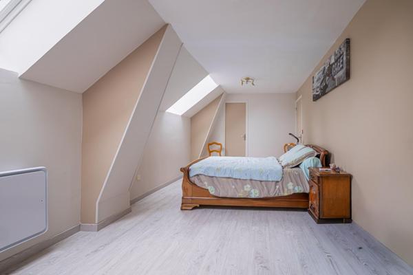 Maison à PARIGNE-L'EVEQUE, 72250 - 6 pièces 180m²