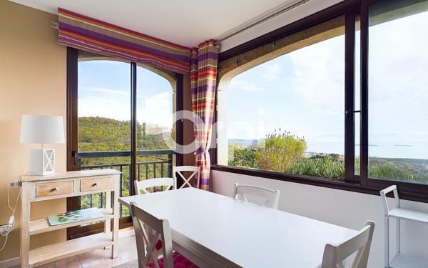 Appartement à vendre    3 pièces • 45,65 m2 Mandelieu-la-Napoule