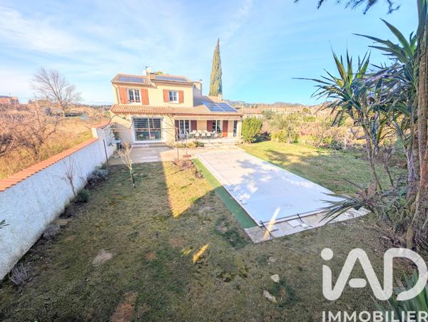 Maison à vendre 7 pièces 143 m² Aubignan