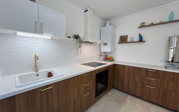 Appartement à vendre    2 pièces • 56 m2 Royan