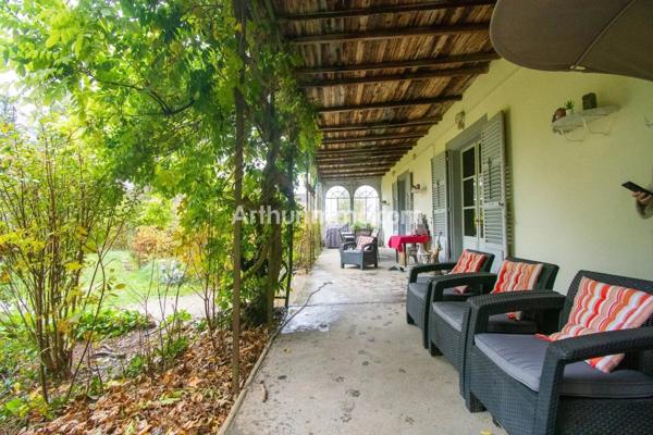 Vente Château 14 pièces 547 m2 à Besançon