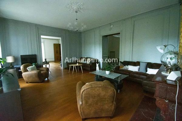 Vente Château 14 pièces 547 m2 à Besançon