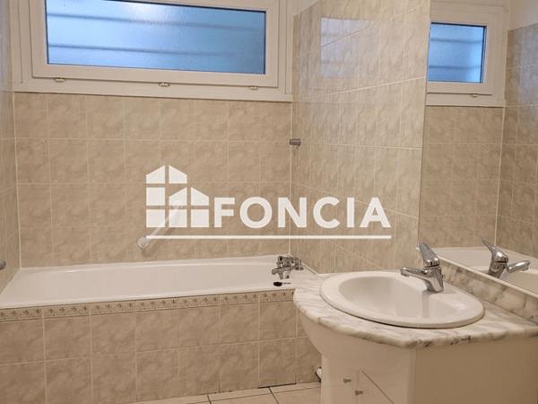 Location Maison 3 pièces 80.21 m² - 6 AVENUE DES CHENES Merignac 33700