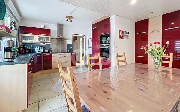 Maison à vendre    6 pièces • 140 m2 Plouzané