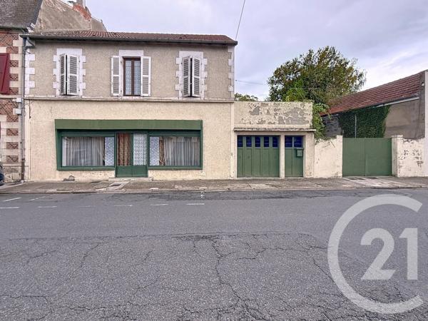 Maison à vendre  8 pièces - 287 m 2   LAPALISSE  - 03