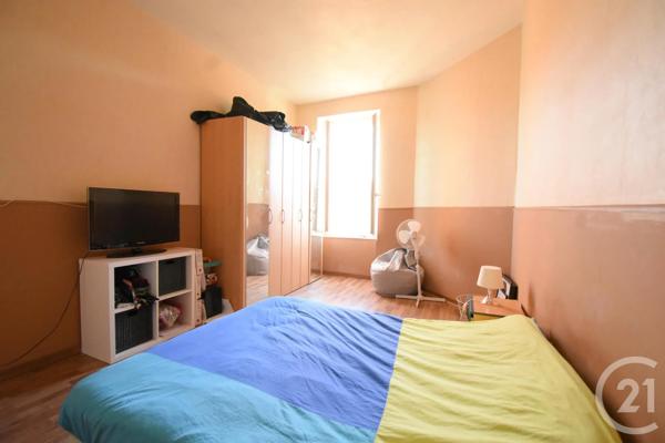 Maison à vendre  8 pièces - 287 m 2   LAPALISSE  - 03