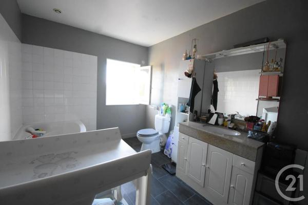 Maison à vendre  8 pièces - 287 m 2   LAPALISSE  - 03