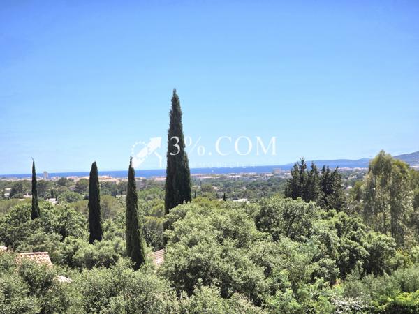 Villa 7 pièce(s) 6 chambre(s) 157 m²