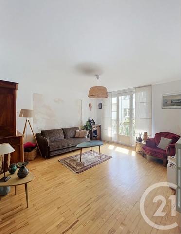 Appartement T6 à vendre  5 pièces - 100,52 m 2   CHAMALIERES  - 63