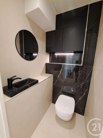 Appartement T6 à vendre  5 pièces - 100,52 m 2   CHAMALIERES  - 63