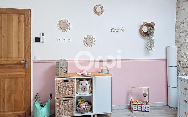 Appartement à vendre    10 pièces • 291 m2 Saint-Fargeau-Ponthierry