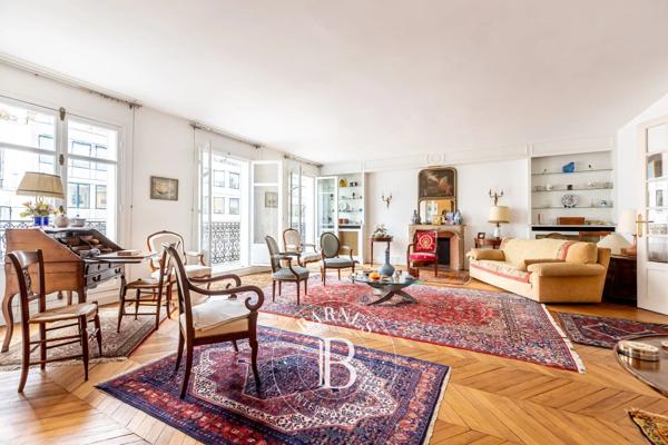 Paris 17ème, Appartement 6 Chambres -  250 m² à vendre