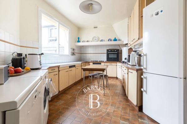 Paris 17ème, Appartement 6 Chambres -  250 m² à vendre