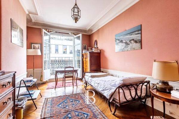 Paris 17ème, Appartement 6 Chambres -  250 m² à vendre