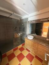 Maison  5 pièce(s)  3 chambre(s)  156 m²