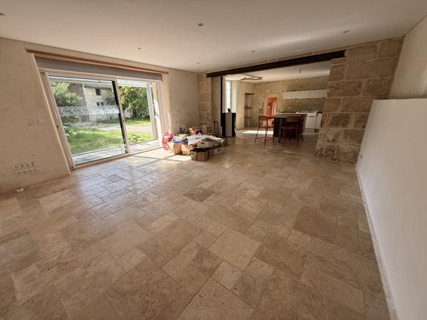 Maison  5 pièce(s)  3 chambre(s)  156 m²