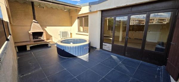 Appartement Montélimar de 145 m2 avec terrasse et garage