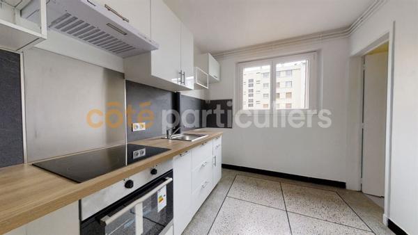 Location
                Appartement93,08 m² - 4 Pièces -
                    CLERMONT FERRAND (63000)
