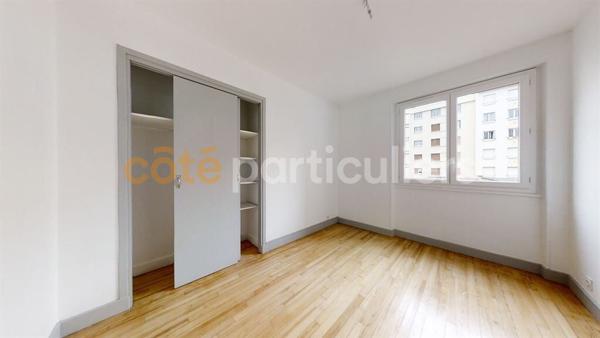 Location
                Appartement93,08 m² - 4 Pièces -
                    CLERMONT FERRAND (63000)