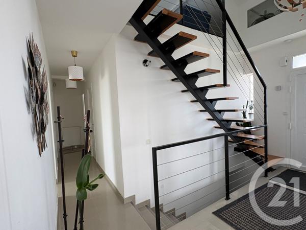 Maison à vendre  8 pièces - 112,60 m2 COULOMMIERS - 77