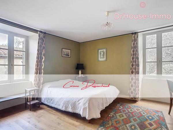 Maison à vendre 10 pièces de 239 m²