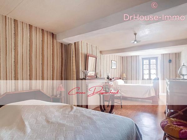 Maison à vendre 10 pièces de 239 m²