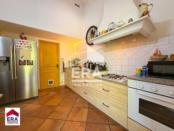 Ensemble immobilier comprenant 2 maisons
