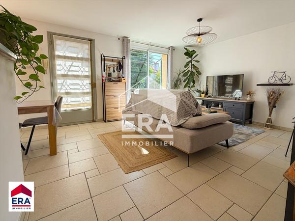 Ensemble immobilier comprenant 2 maisons