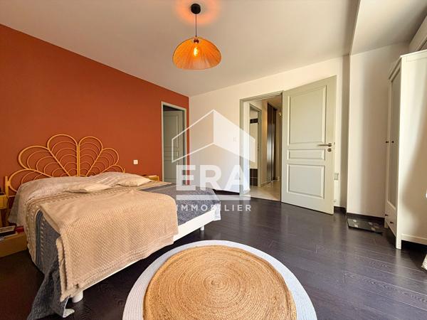 Ensemble immobilier comprenant 2 maisons