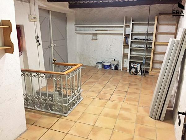Maison de village meublée + garage