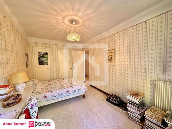 GRASSE - Appartement 5 pièces 92 m2 avec parking privatif et cave