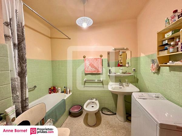 GRASSE - Appartement 5 pièces 92 m2 avec parking privatif et cave