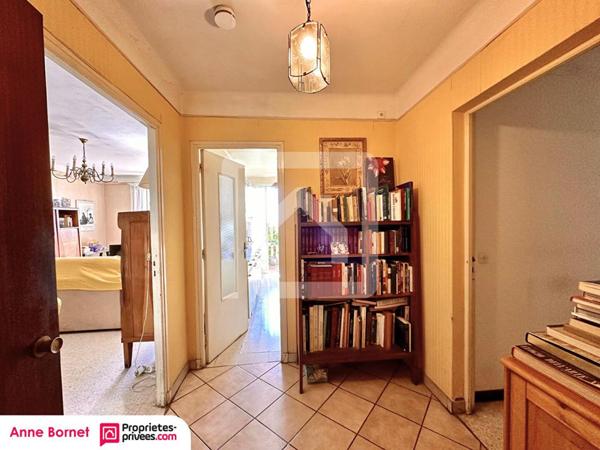 GRASSE - Appartement 5 pièces 92 m2 avec parking privatif et cave