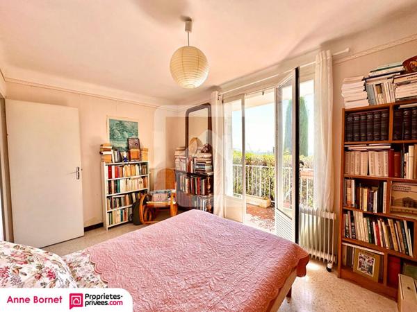 GRASSE - Appartement 5 pièces 92 m2 avec parking privatif et cave