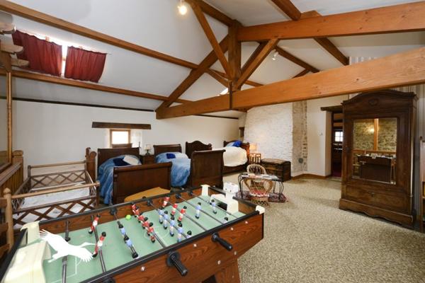 Maison à vendre |  Montbron |  6 pièces | 227,8 m²