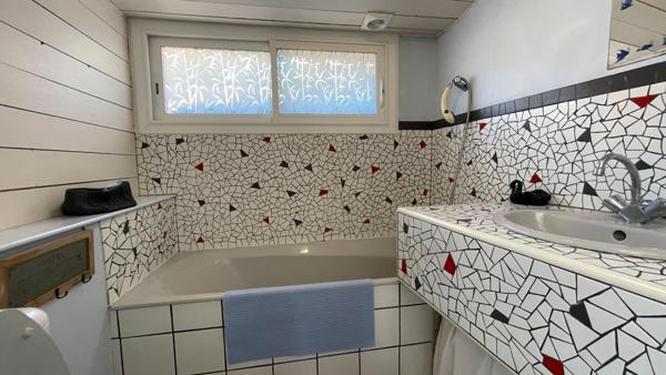 A LOUER APPARTEMENT MEUBLE LA ROCHELLE CENTRE VILLE