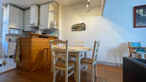 A LOUER APPARTEMENT MEUBLE LA ROCHELLE CENTRE VILLE