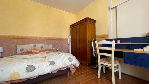 A LOUER APPARTEMENT MEUBLE LA ROCHELLE CENTRE VILLE