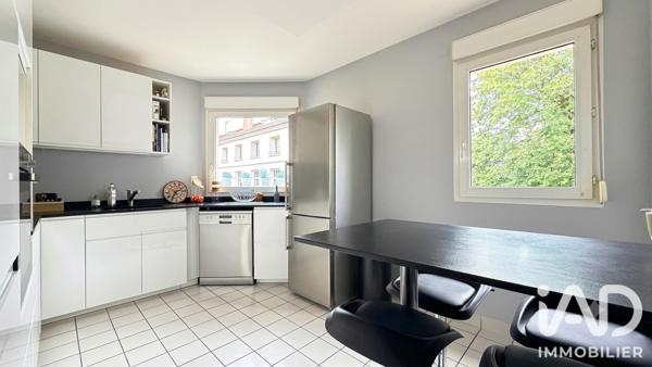 Maison à vendre 7 pièces 122 m² Saint-Étienne