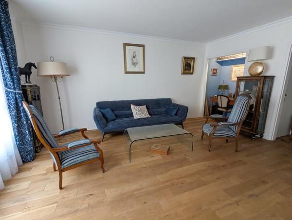 Boulogne-Billancourt (92100) vaste T2 lumineux - 64m² - au coeur de SILLY-GALLIENI - cave - parking