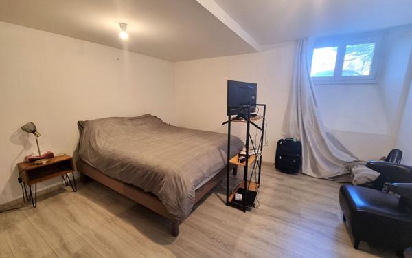 Appartement à vendre    3 pièces • 102,71 m2 Jurançon