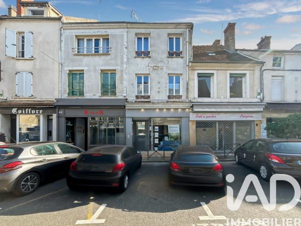 Immeuble à vendre 150 m² Nemours