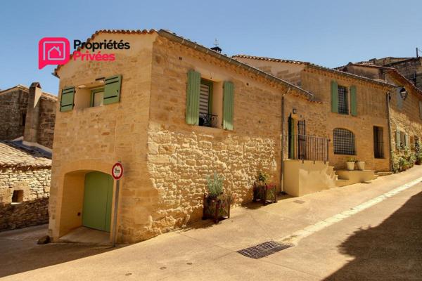 UZES : A 5 km Maison de village  5 pièce(s) 118 m2, Terrasse , entièrement rénovée