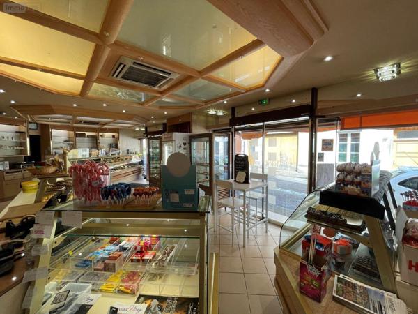 Local mixte (Professionnel/Habitation) à vendre à Eu en Seine-Maritime (76260), ref : 76041/63