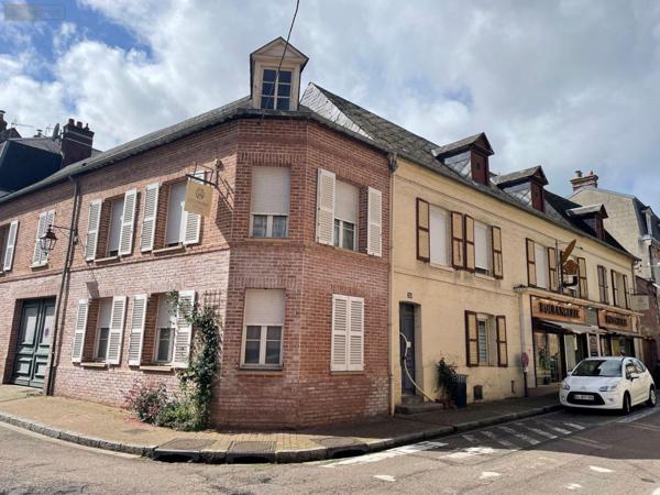 Local mixte (Professionnel/Habitation) à vendre à Eu en Seine-Maritime (76260), ref : 76041/63